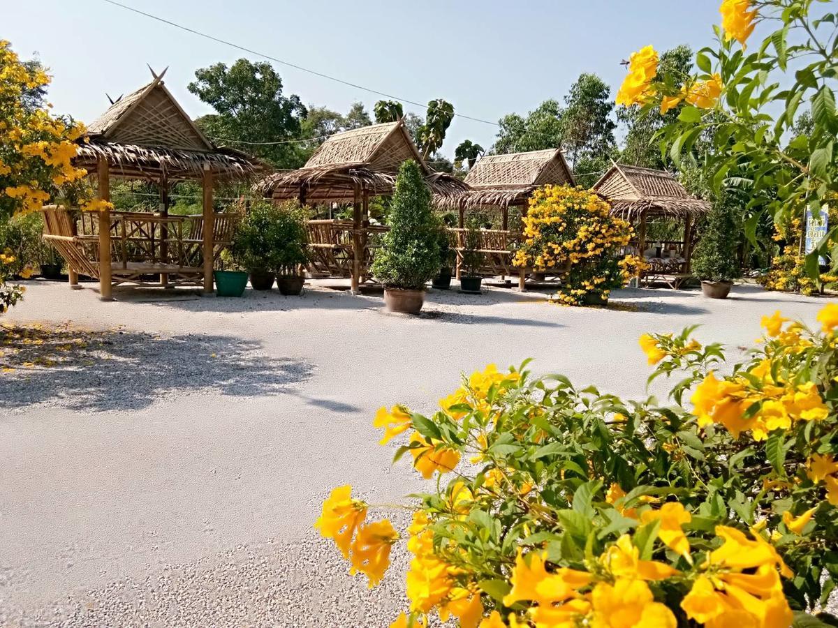 Hi Tech Resort Kabin Buri Экстерьер фото