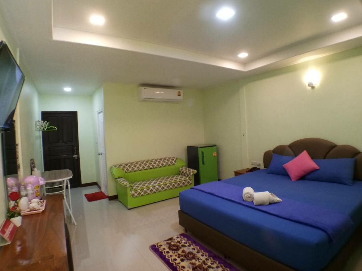 Hi Tech Resort Kabin Buri Экстерьер фото